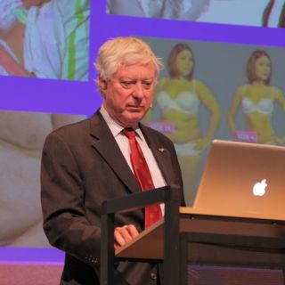 Prof. dr. Donald Uges 